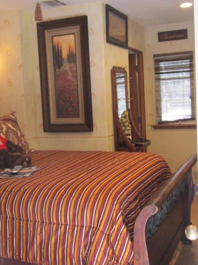 Casa de hóspedes Fleur De Europeran Lake Arrowhead